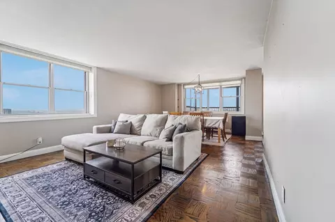 6040 Blvd E #19 H, West New York, NJ 07093