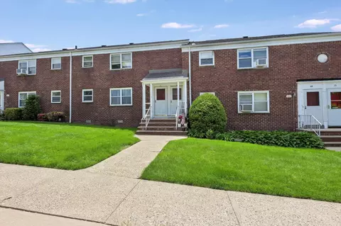 461 Heath Pl #23, Hackensack, NJ 07601