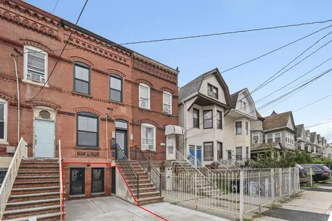 36 Boyd Ave, Jersey City, NJ 07304