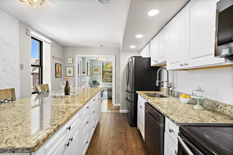 333 Monroe St #3B, Hoboken, NJ 07030