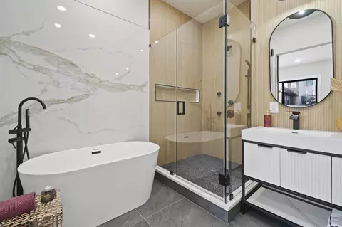 81 Webster Ave #1, Jersey City, NJ 07307