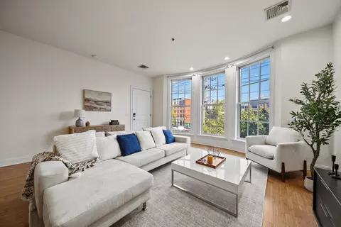 261 Grand St #B, Jersey City, NJ 07302