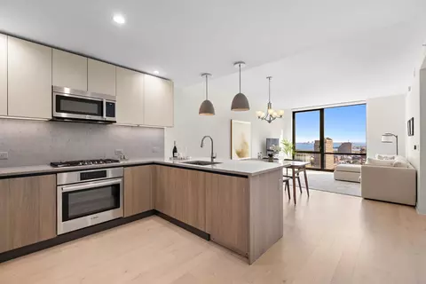 151 Bay St #2105, Jersey City, NJ 07302