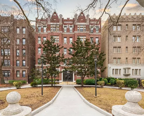 53 Duncan Ave, Jersey City, NJ 07304