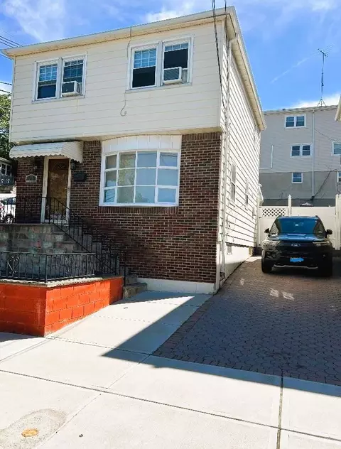 108 Terrace Ave, Jersey City, NJ 07307