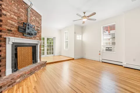 725 Washington St #5, Hoboken, NJ 07030