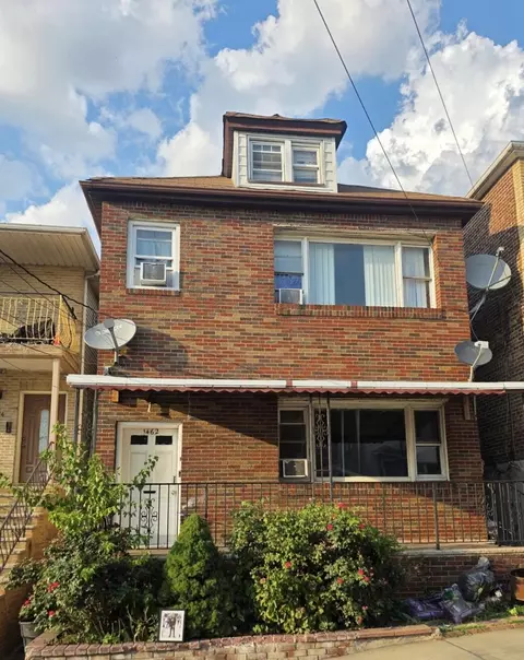 1462 76th St, North Bergen, NJ 07047