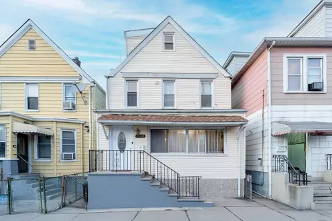 1504 46th St, North Bergen, NJ 07047