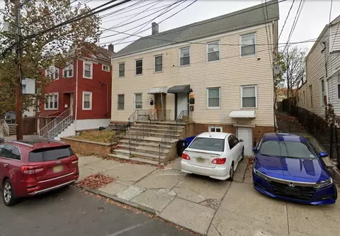 84 Mcadoo Ave, Jersey City, NJ 07305