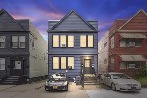 156 Randolph Ave, Jersey City, NJ 07305