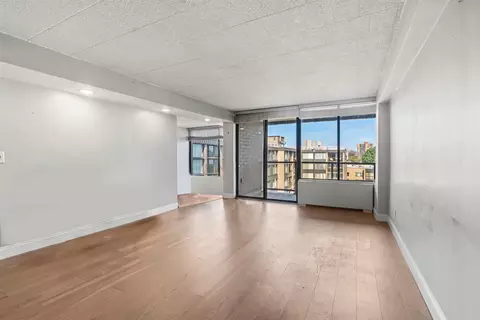 9060 Palisade Ave #1001, North Bergen, NJ 07047