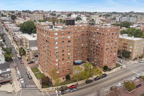 6515 Blvd E #7L, West New York, NJ 07093