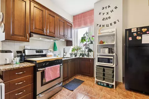 313-315 Avenue C #6, Bayonne, NJ 07002