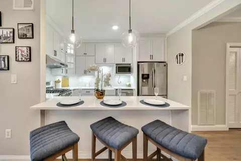 214 Sherman Ave #1, Jersey City, NJ 07307