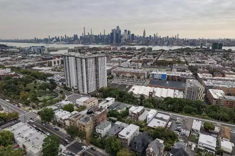 642 Palisade Ave #4, Jersey City, NJ 07307