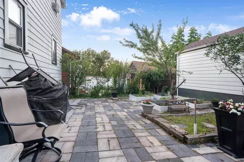 2 Raydol Ave, Secaucus, NJ 07094 photo 29