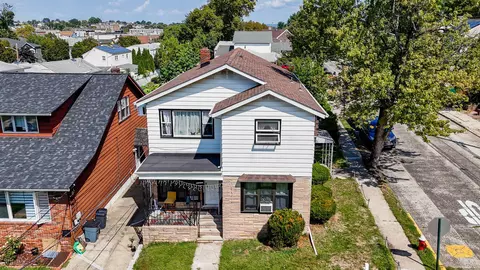 2 Raydol Ave, Secaucus, NJ 07094 photo 33