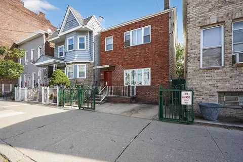 1018 Summit Ave, Jersey City, NJ 07307