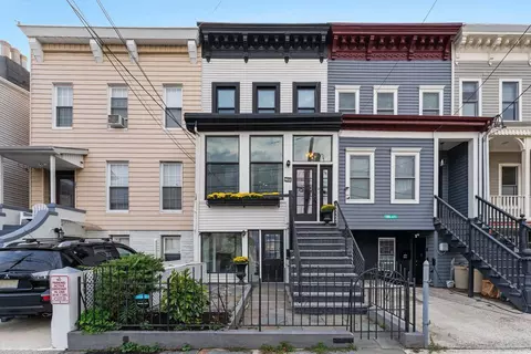 295 Webster Ave, Jersey City, NJ 07307