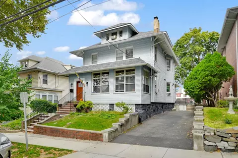 74-76 Clifton Ter, Weehawken, NJ 07086