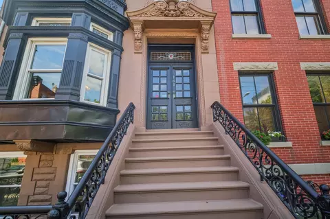 161 12th St, Hoboken, NJ 07030