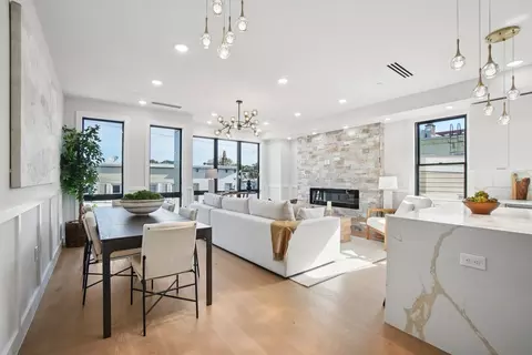 85 Bleecker St #3, Jersey City, NJ 07307