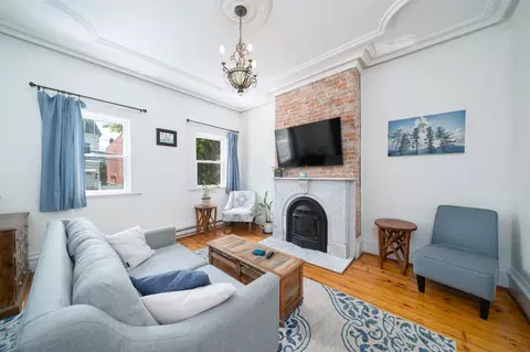 18 Elizabeth St, Jersey City, NJ 07306