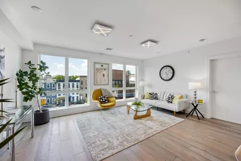 367 3rd St #403, Jersey City, NJ 07302