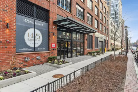 1425 Hudson St #11A, Hoboken, NJ 07030
