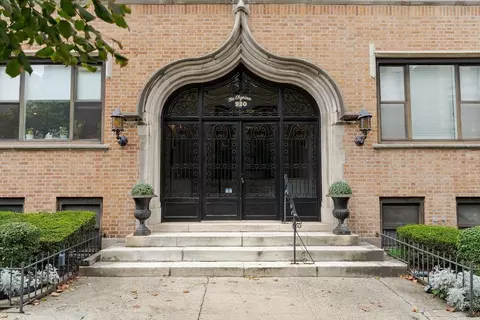 920 Hudson St #1D, Hoboken, NJ 07030