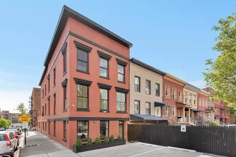 520 New York Ave #2, Union City, NJ 07087
