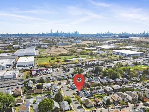 340 Marsan Dr, Carlstadt, NJ 07072