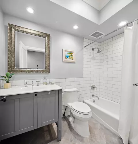 Bath - 600 Hudson St #5A, Hoboken, NJ 07030 photo 1 of 3