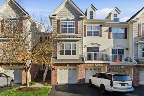 54 Boatworks Dr, Bayonne, NJ 07002