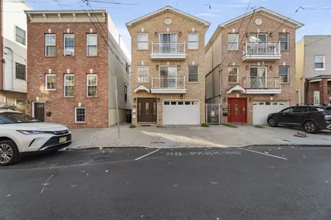 219 South St, Jersey City, NJ 07307