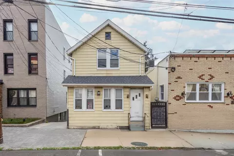 1209 6th St, North Bergen, NJ 07047