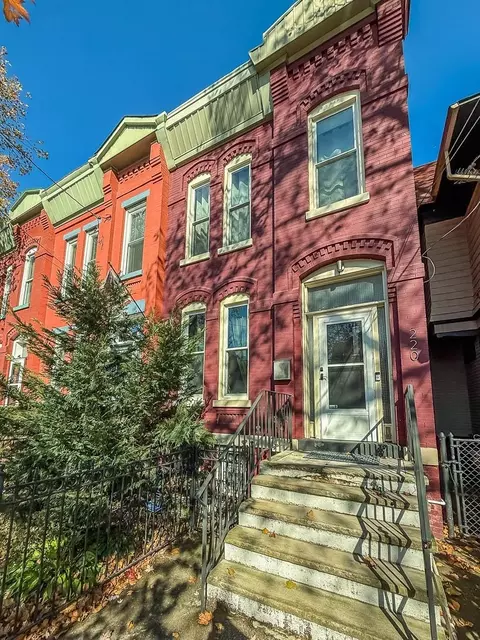 220 Ege Ave, Jersey City, NJ 07304
