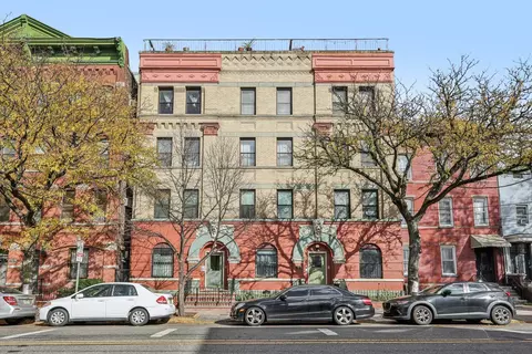492 Pavonia Ave #3, Jersey City, NJ 07306