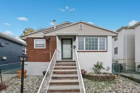 46 Western Ave, Jersey City, NJ 07307