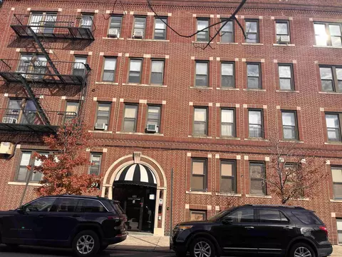 680 Kennedy Blvd #301, Bayonne, NJ 07002