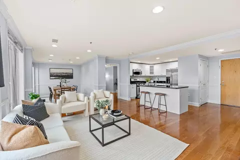 70 Adams St #2L, Hoboken, NJ 07030