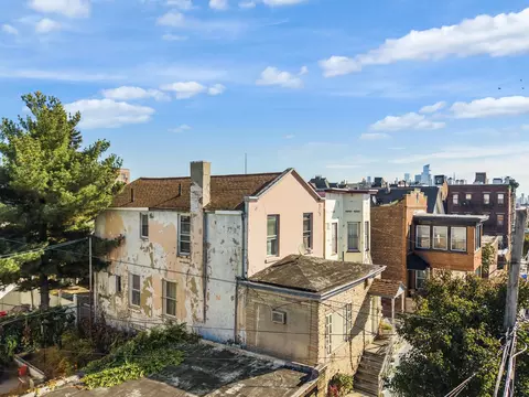 518 14th St, Union City, NJ 07087