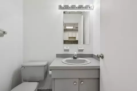 279 Clark St #A7, Hackensack, NJ 07601 photo 29