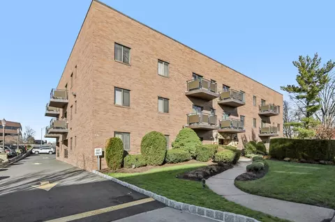279 Clark St #A7, Hackensack, NJ 07601 photo 33