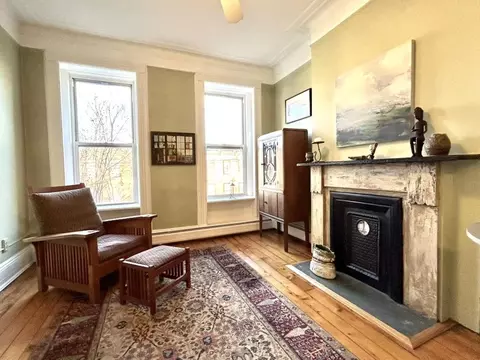 237 3rd St #3L, Jersey City, NJ 07302