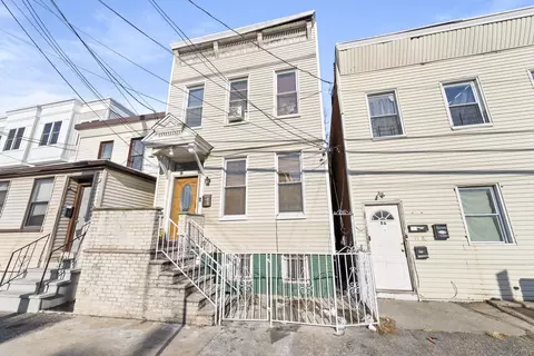 88 Stegman St, Jersey City, NJ 07305