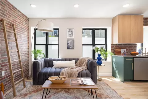 10 Prescott St #4, Jersey City, NJ 07304