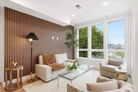 184 Central Ave #3A, Jersey City, NJ 07307