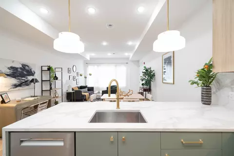 100 Webster Ave #1, Jersey City, NJ 07307