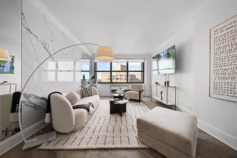 7002 Blvd E #43A, Guttenberg, NJ 07093